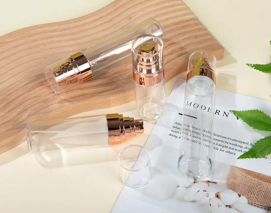 La botella pulverizadora de PET mejora la experiencia de aplicación del maquillaje de la marca
